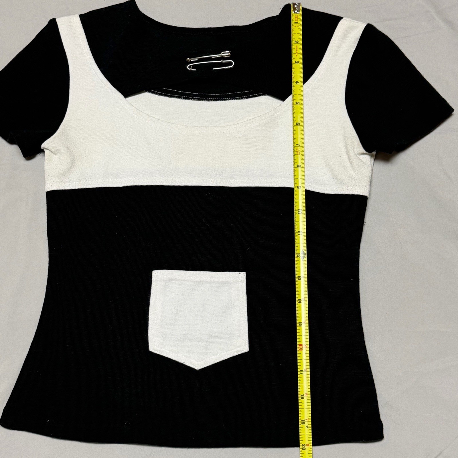Vintage 90s Baby Tee Black White Stretch Knit Cutout Top Y2K Fitted