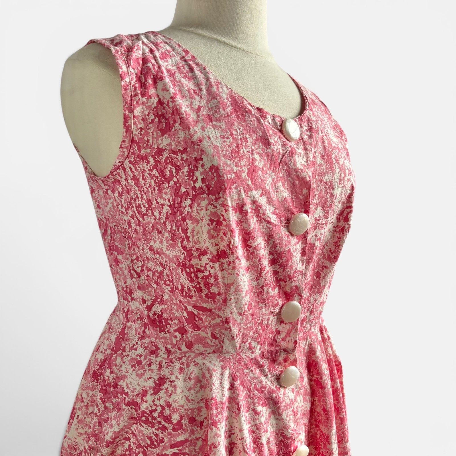 Vintage 1950s Pink Floral Cotton Button Down Sleeveless Summer Day Dress M/L