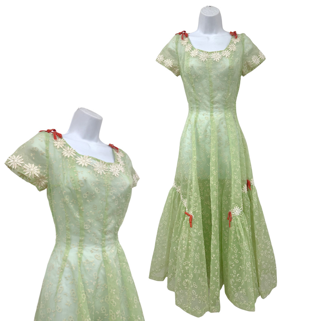 Vintage 1940s Green Sheer Floral Flocked Ribbon Trim Dress