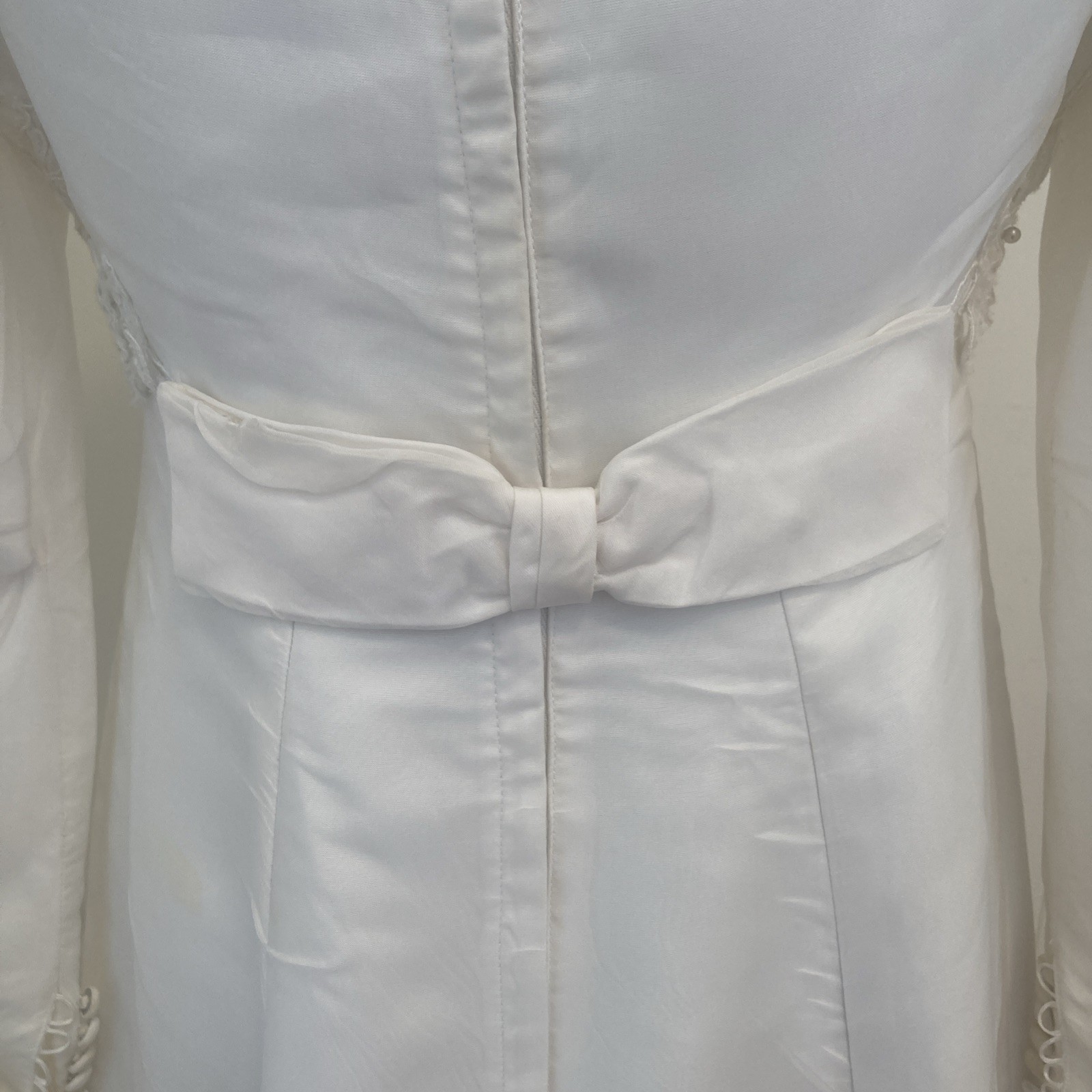 Vintage Custom Handmade Wedding Dress w/ Train & Veil – 1960s