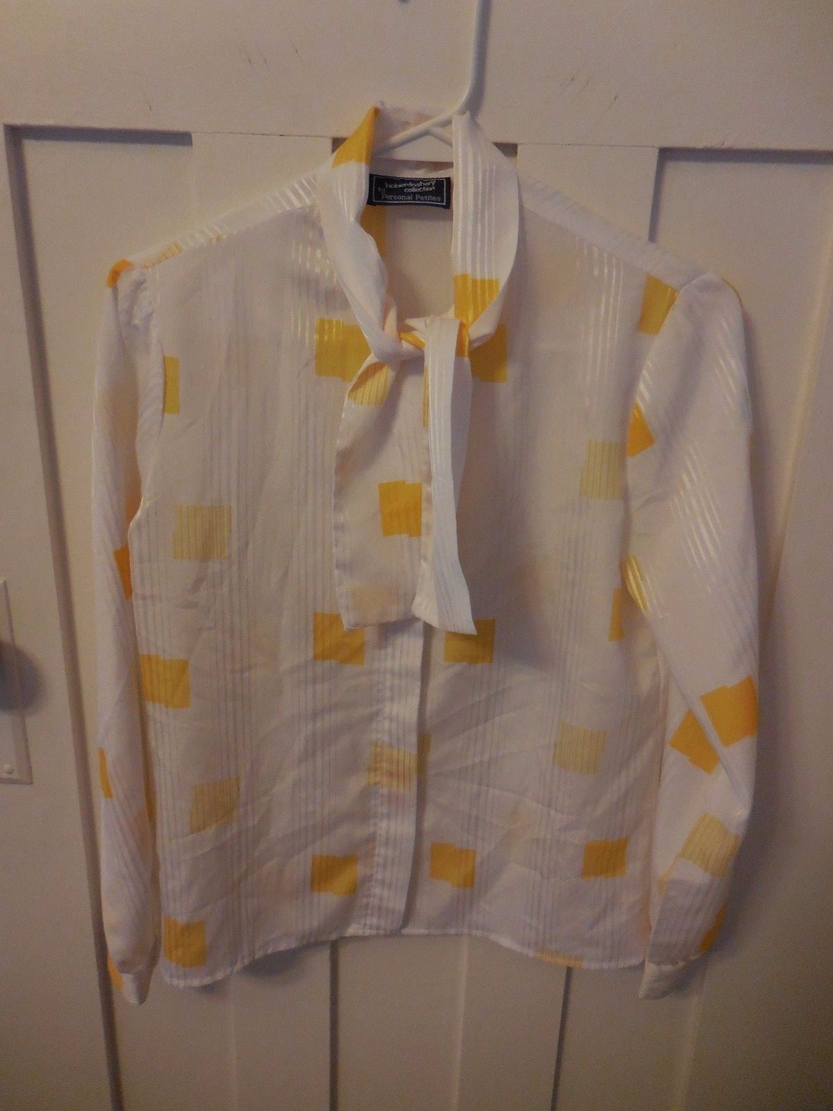 Vintage Womens Personal Petites Polyester Blouse White and Yellow Tie Collar