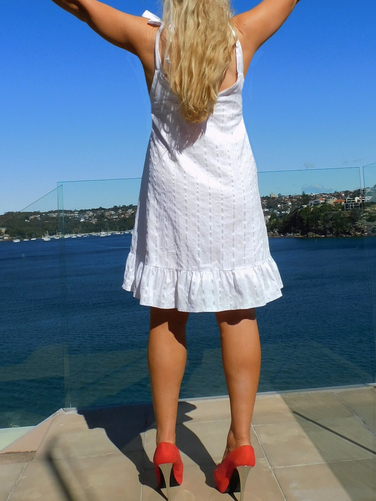 VINTAGE Resort Chic Shoulder Baring Tie-up Straps Summer Fun Dress