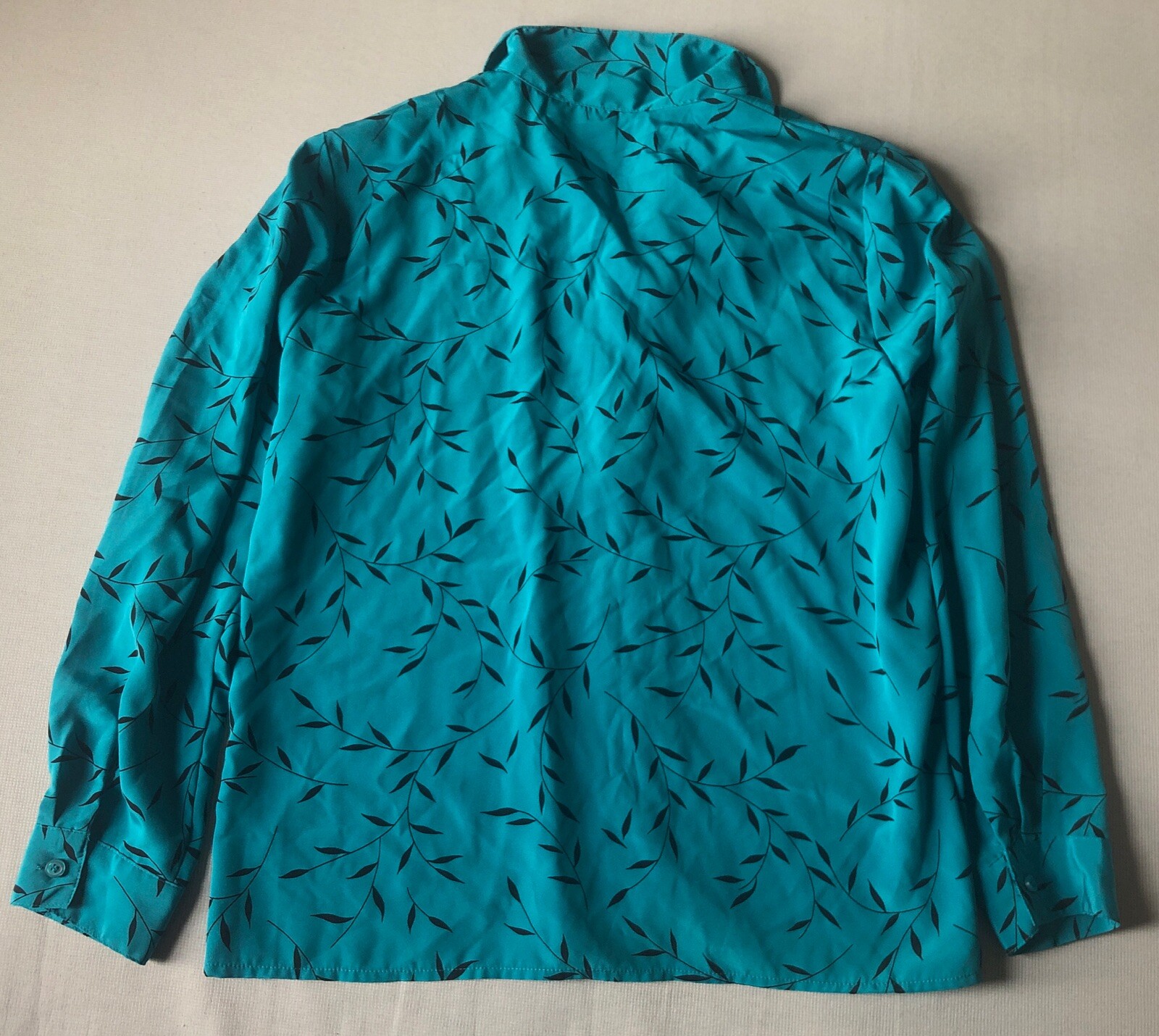 Vtg Notations L Silky Lightweight Turquoise Blue Relaxed Button Up Black Print