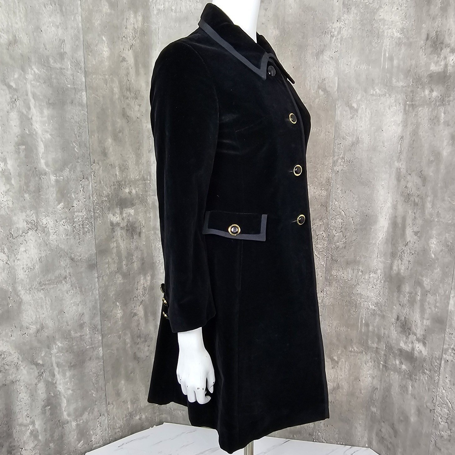 Vintage 60s Modelle Black Velveteen Pea Coat Gothic Victorian Mod Womens S