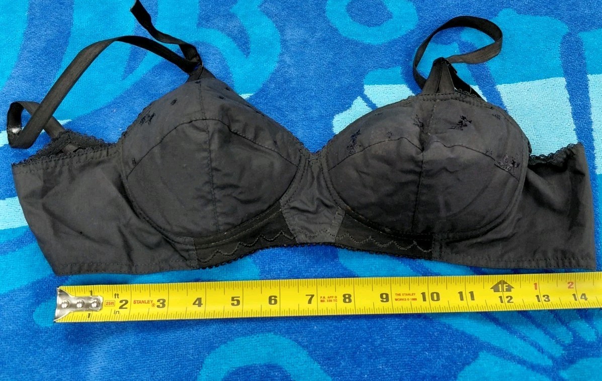 Vintage Carnival Bra Size 34B