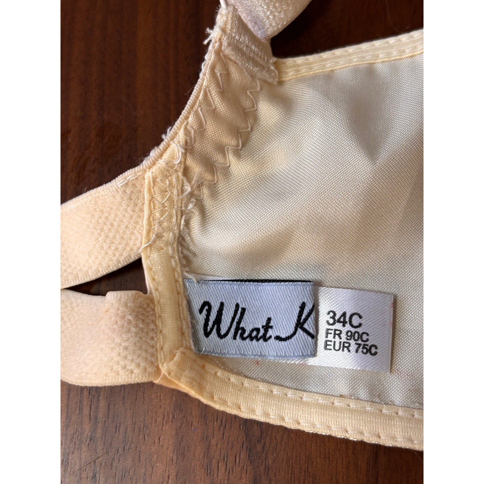 Pinup Rockabilly What Katie Did Bullet Satin Spiral Stitch Peach 34C Bra