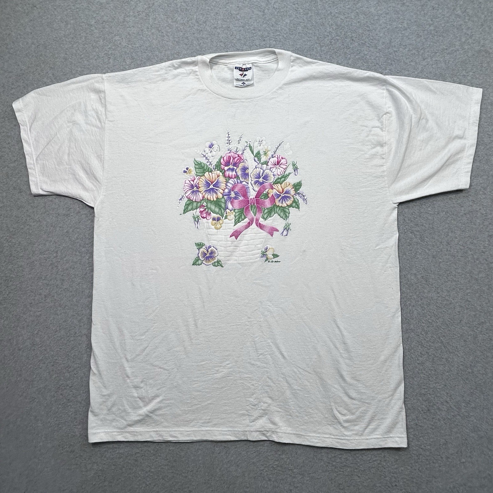Vintage Women’s Flower Bouquet T Shirt Sz XL Air Waves Made In USA Gardening Tee