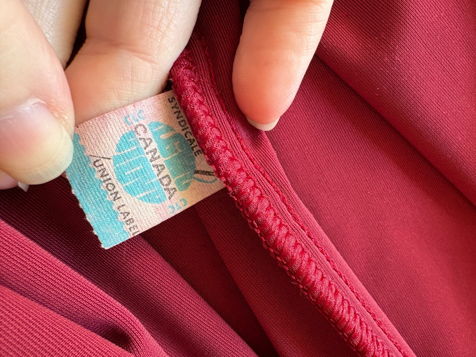 Vintage Diamond Tea Burgundy Velvet Velour Robe S Canadian Union Luxury Gown