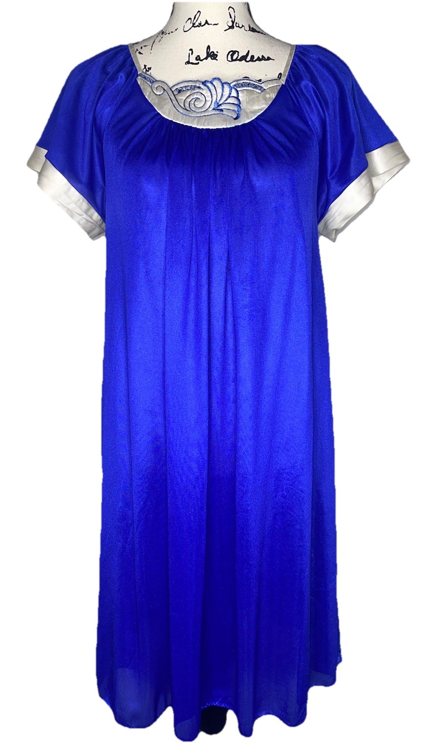 Vtg 80s Finesse Embroidered Nightgown Womens OSFM SM/LG Royal Blue Sleepwear