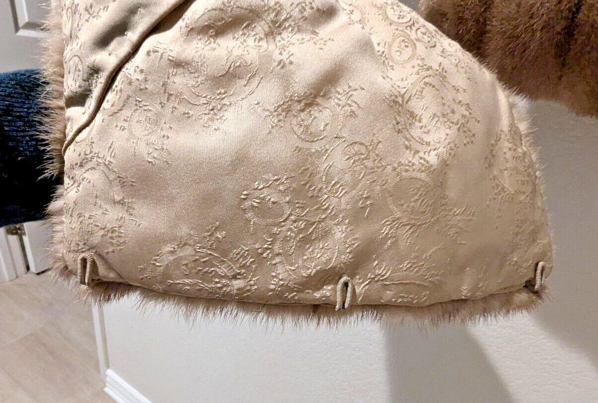 Vintage custom-made mink stole 1960s with customized sleeve links