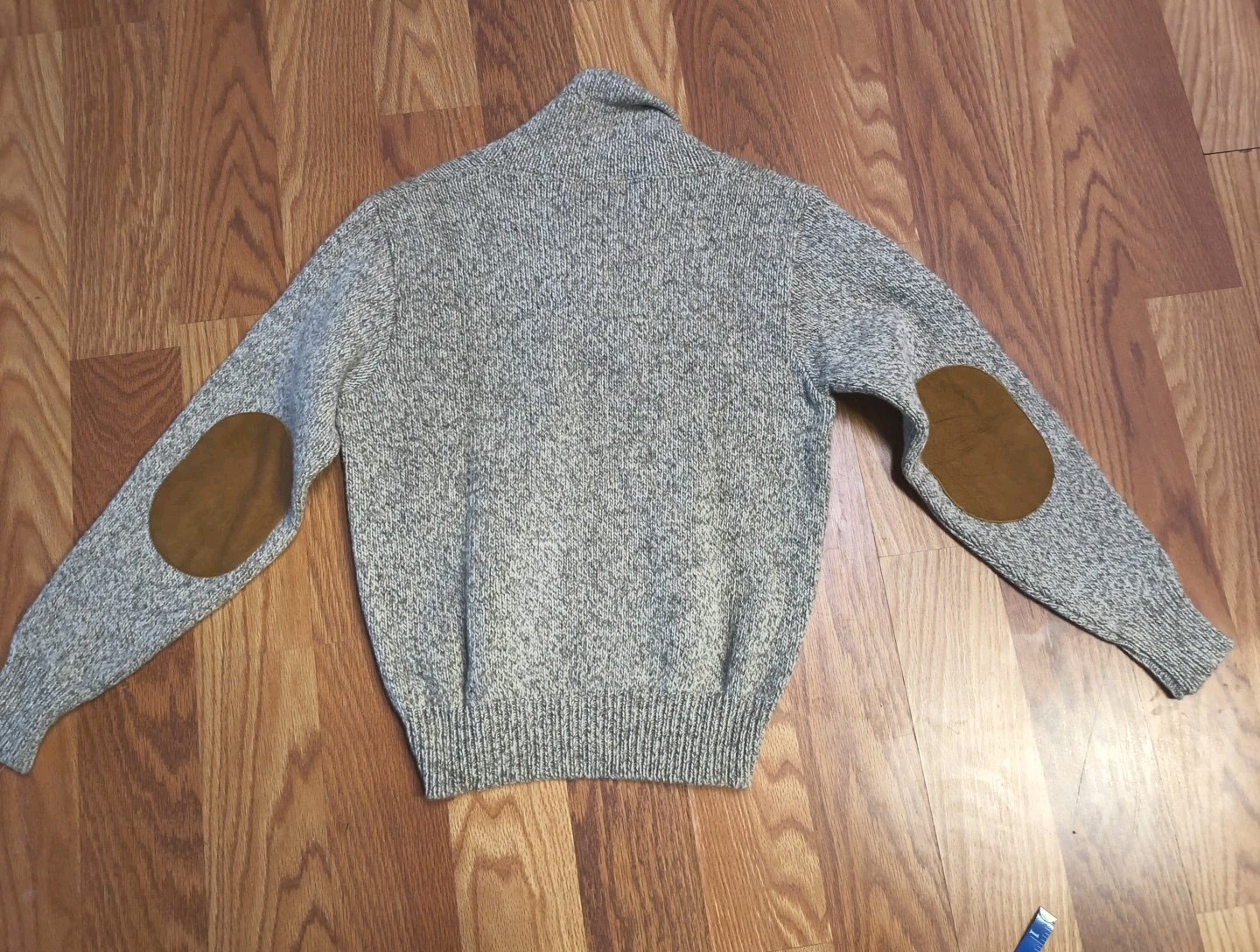 Vtg Cambridge Dry Goods Ragg Wool Blend Sweater NWT M Leather Elbow Patch