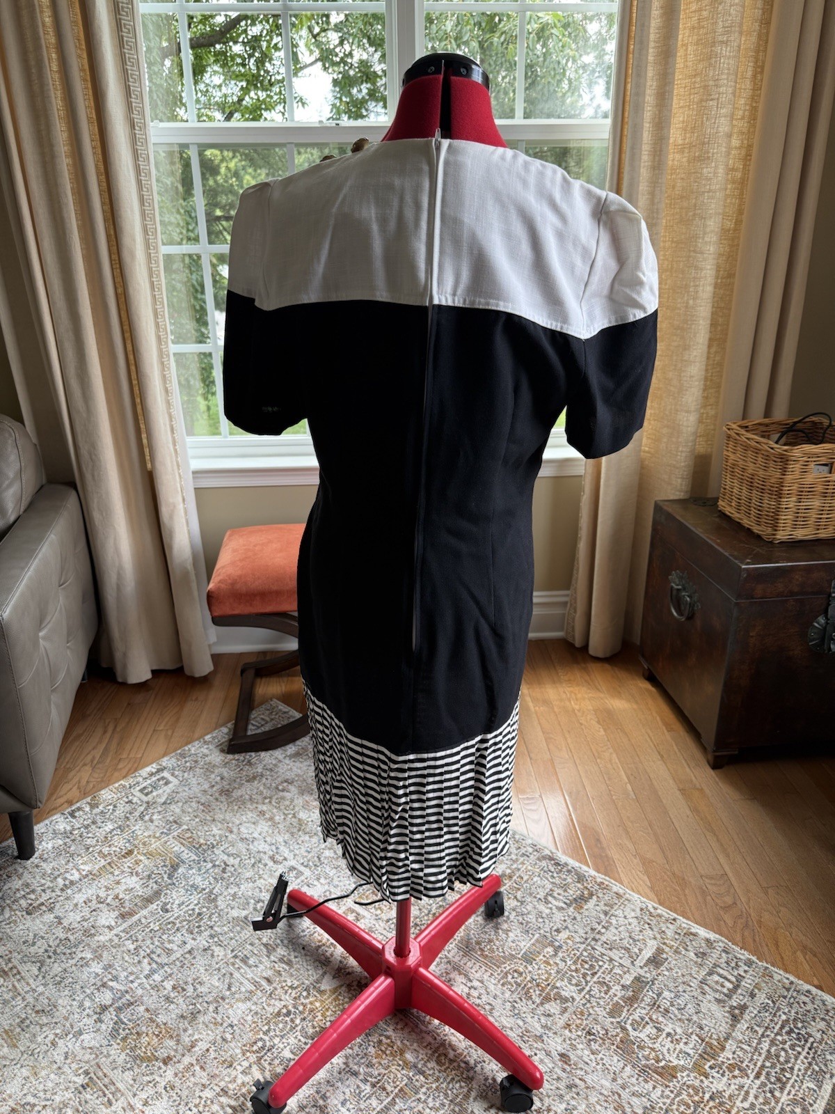 Vintage Danny & Nicole Size 12