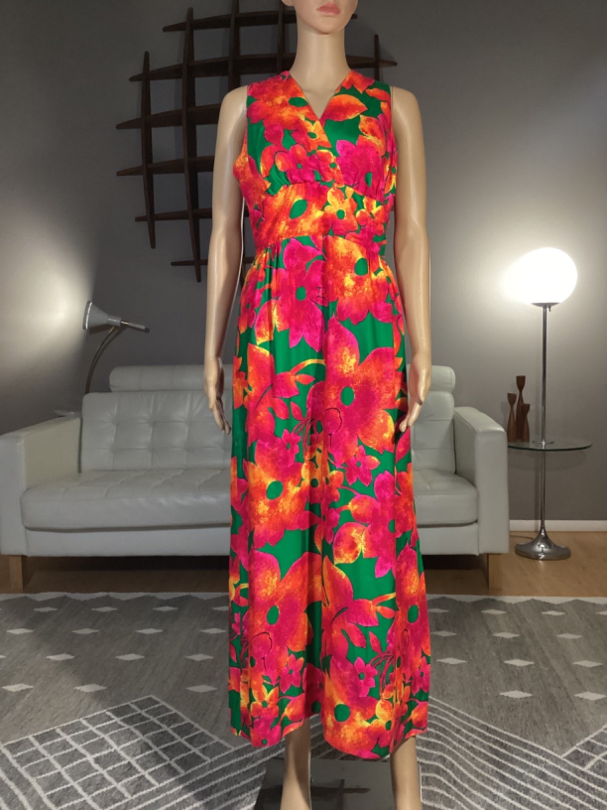 Vintage 1970’s Hawaiian Tropical Bright Floral Maxi Dress Tiki Luau Hippie Mod