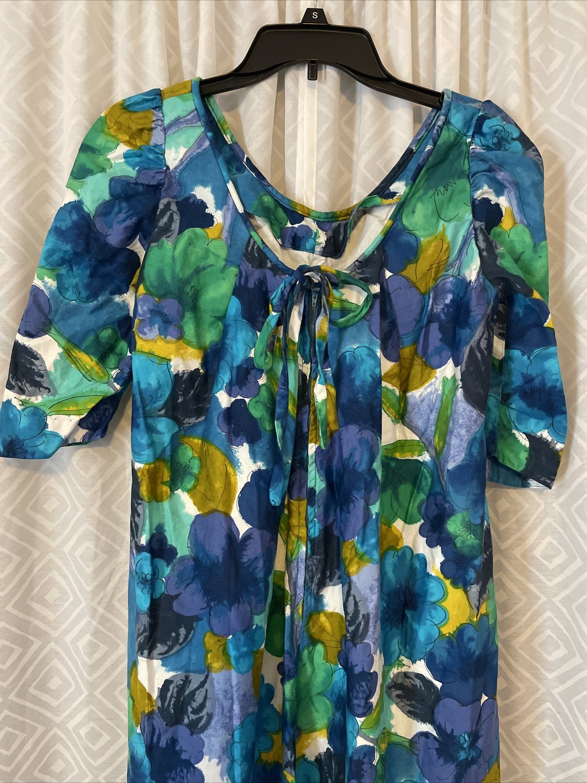 Vintage Kamehameha Hawaiian Dress Size Small Blue Floral Print