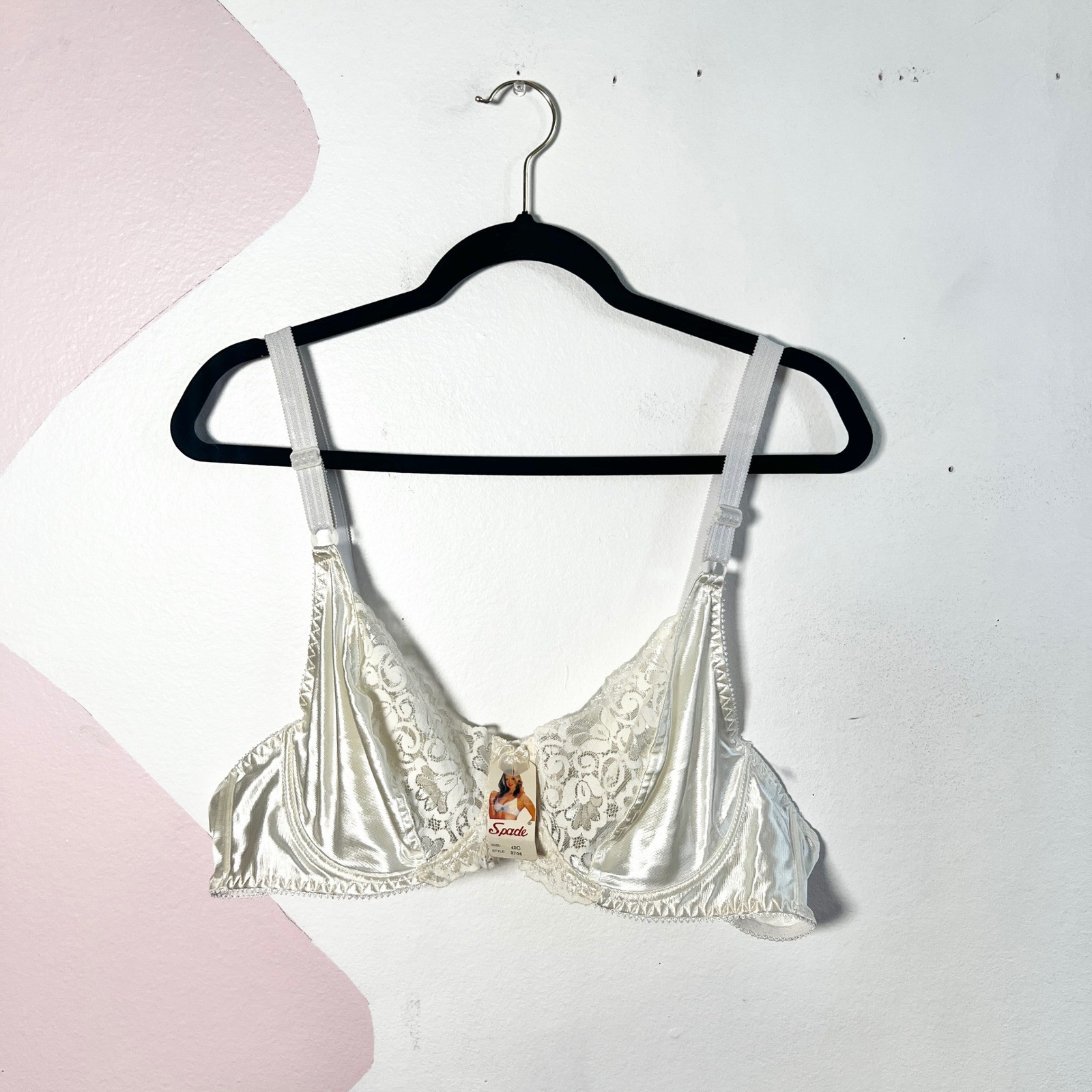 Vintage 90s 80s Bra 42C Ivory White Lace Satin Underwire