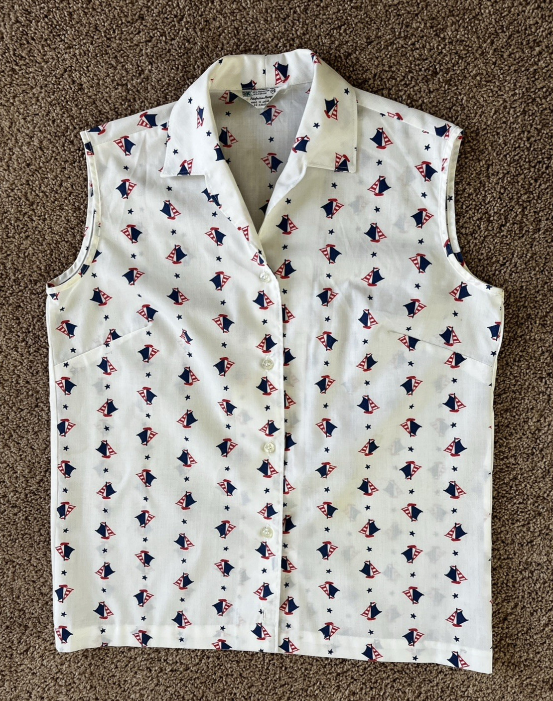 VTG KMART/KRESGES Sleeveless ButtonUp Sailboat Blouse-Sz 34 (See Description)