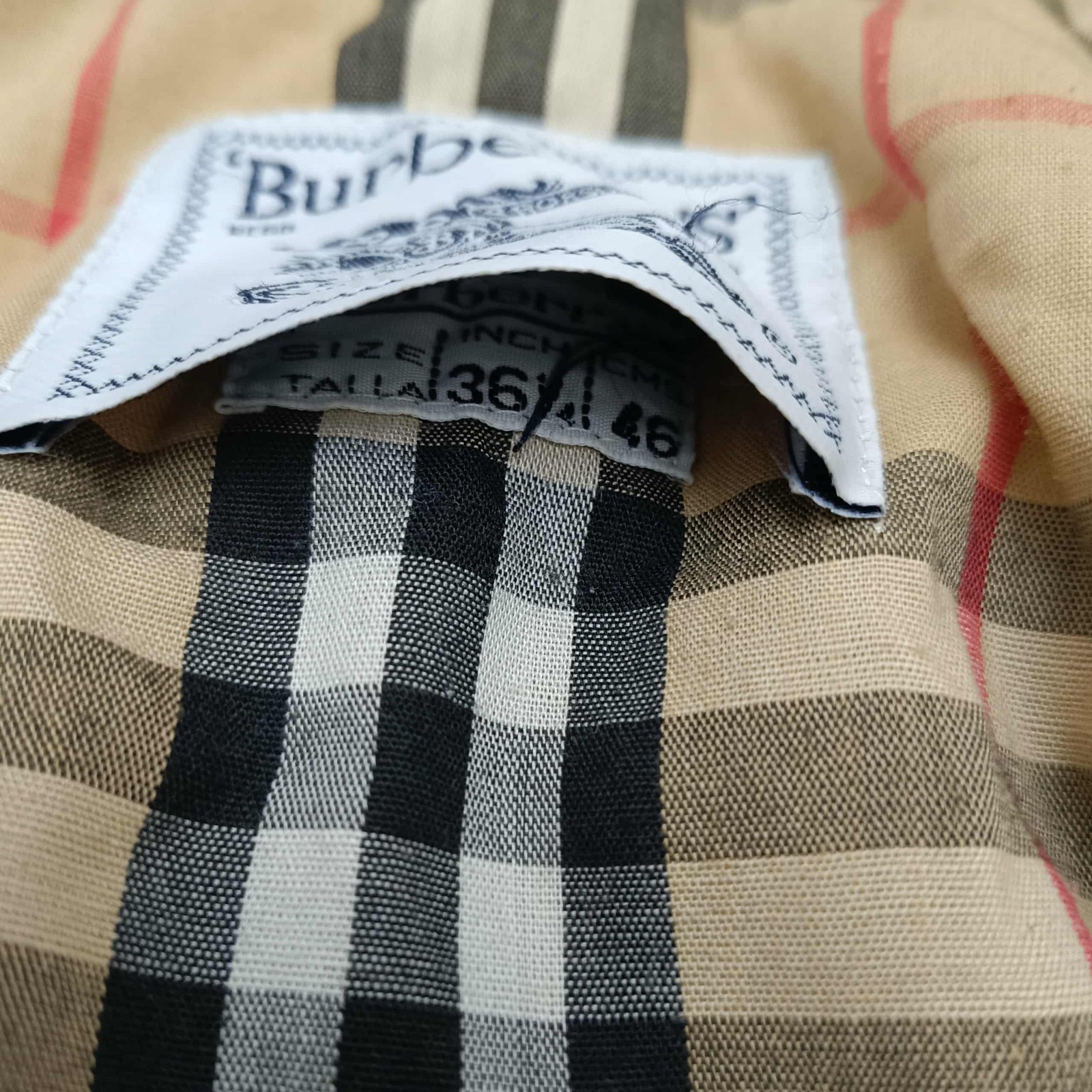 Burberry Vintage Quilted Women Jacket Nova Check Lining Khaki Size 36 US 46 EU