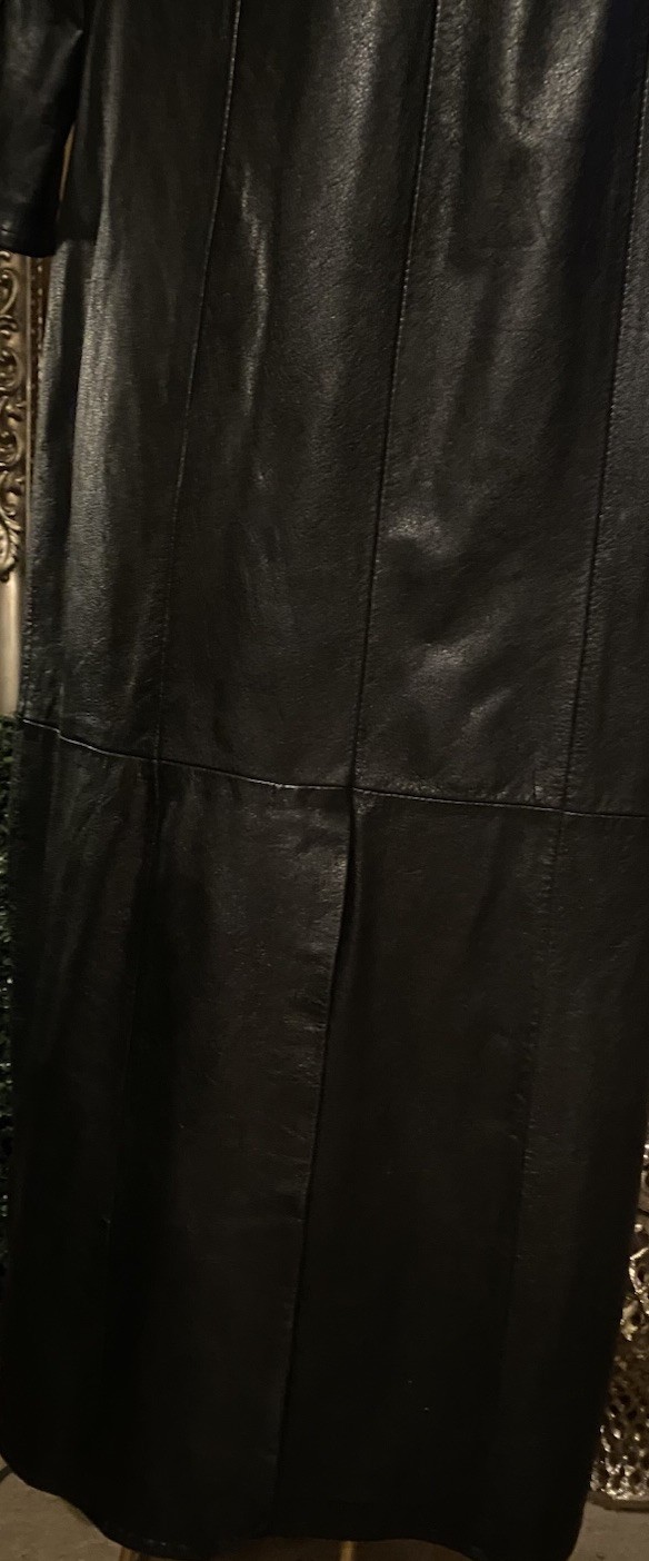 Vtg Wilson’s Leather Maxima Women’s L Black Matrix Long Leather Coat 59” Long 👀