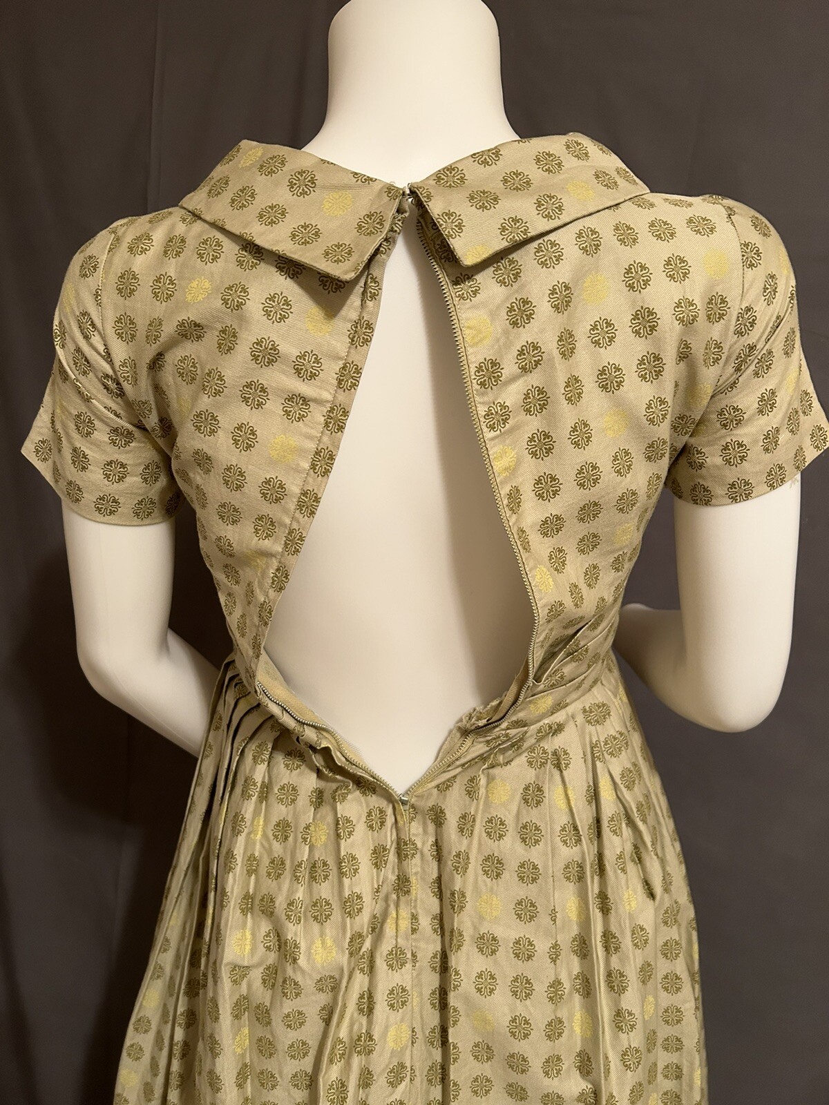 Vtg. 60s Tommy Carol Dress Sz.8 100% Cotton Fit & Flare Metal Zip 30-24-38