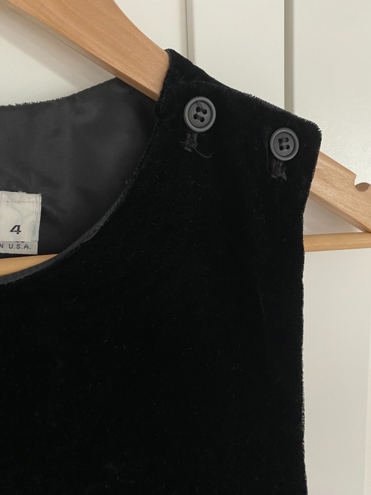JoS.A.BANK CLOTHERS Vintage Jumper Dress sz 4 / S Black VELVET Shoulder Buttons