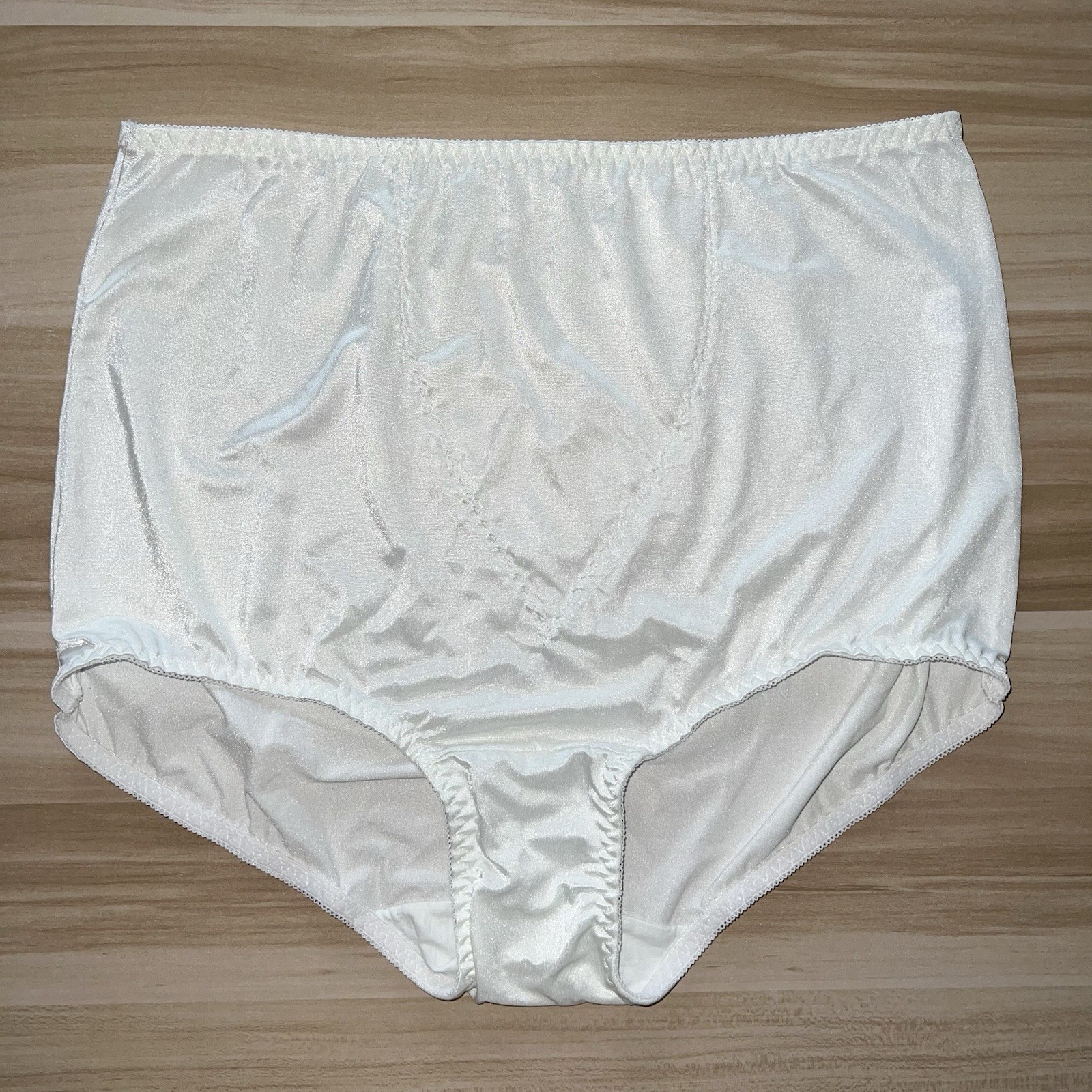 VTG Whisper Soft Womens Plus 7X Nylon White Granny Panties Sissy Tummy Control