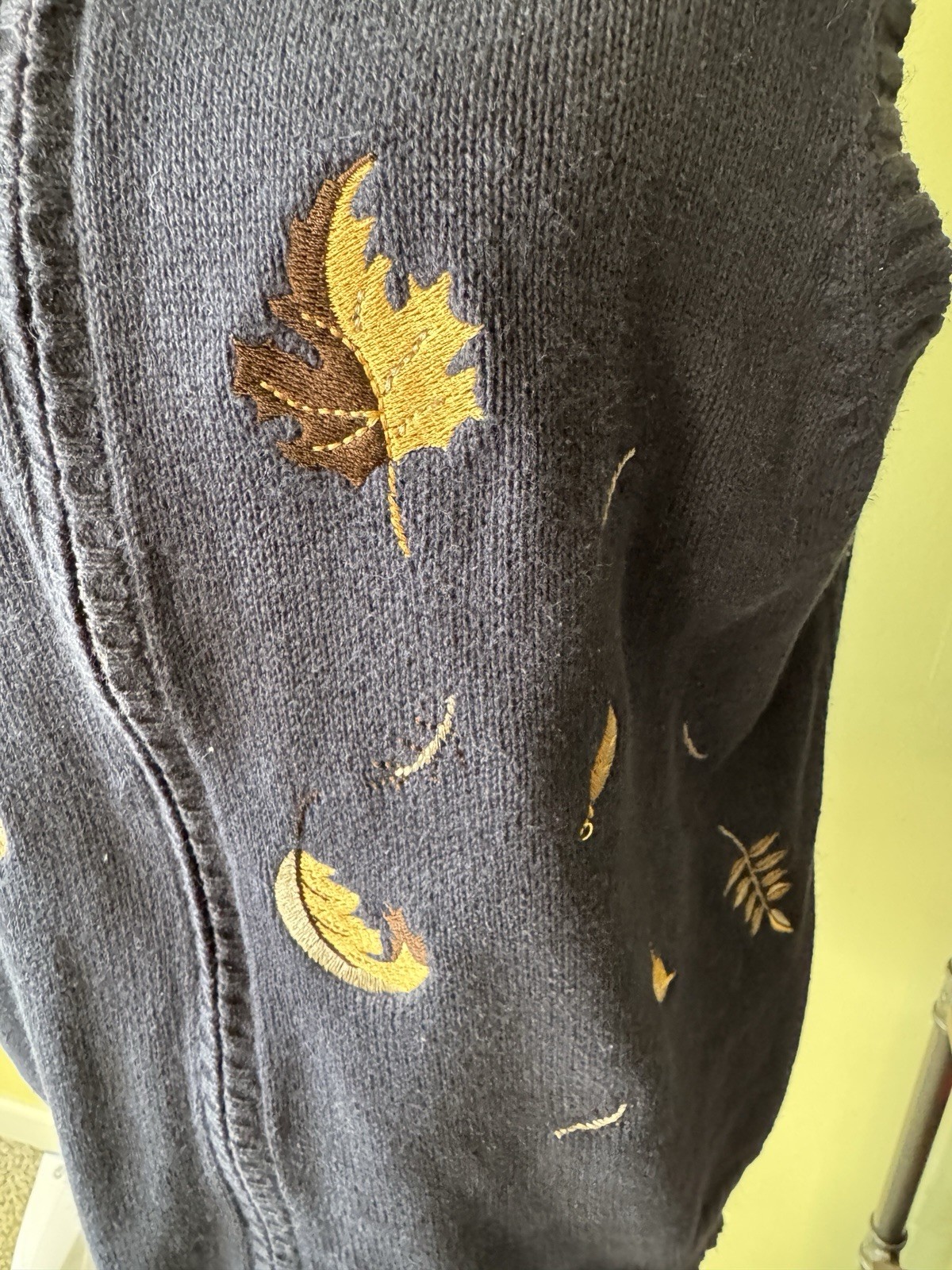 C.J. Banks Leaf Embroidered Zip Vest Blue Nature Cottagecore Size X Cotton Ramie