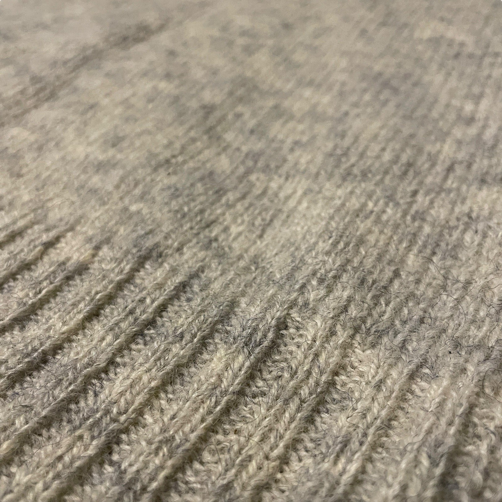 Shetland Wool Sweater Women’s Scotland Sz 38 Jumper Robert Scott Beige V-Neck