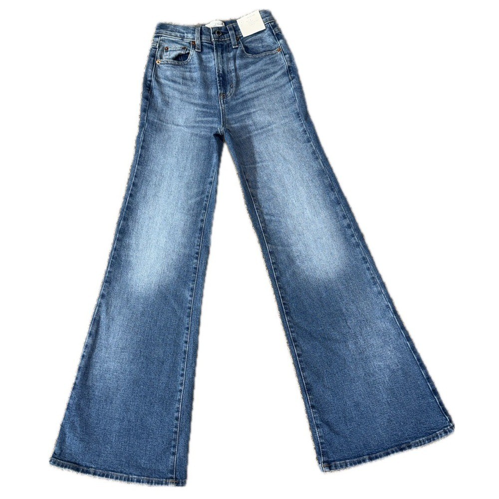 UNIVERSAL THREAD *NWT* High Rise 70s Flare Jeans | Comfort Stretch | Women’s 0