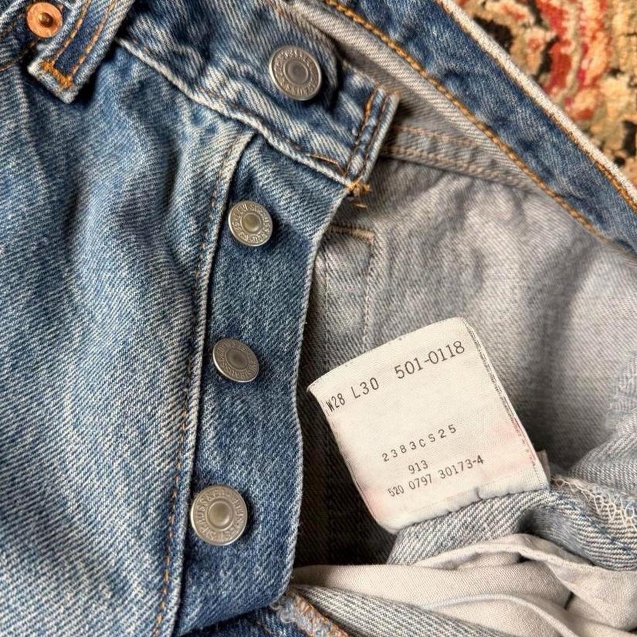 Vintage Levi’s 501 Jeans 27×30 Made In USA Button Fly Straight Leg Light Wash