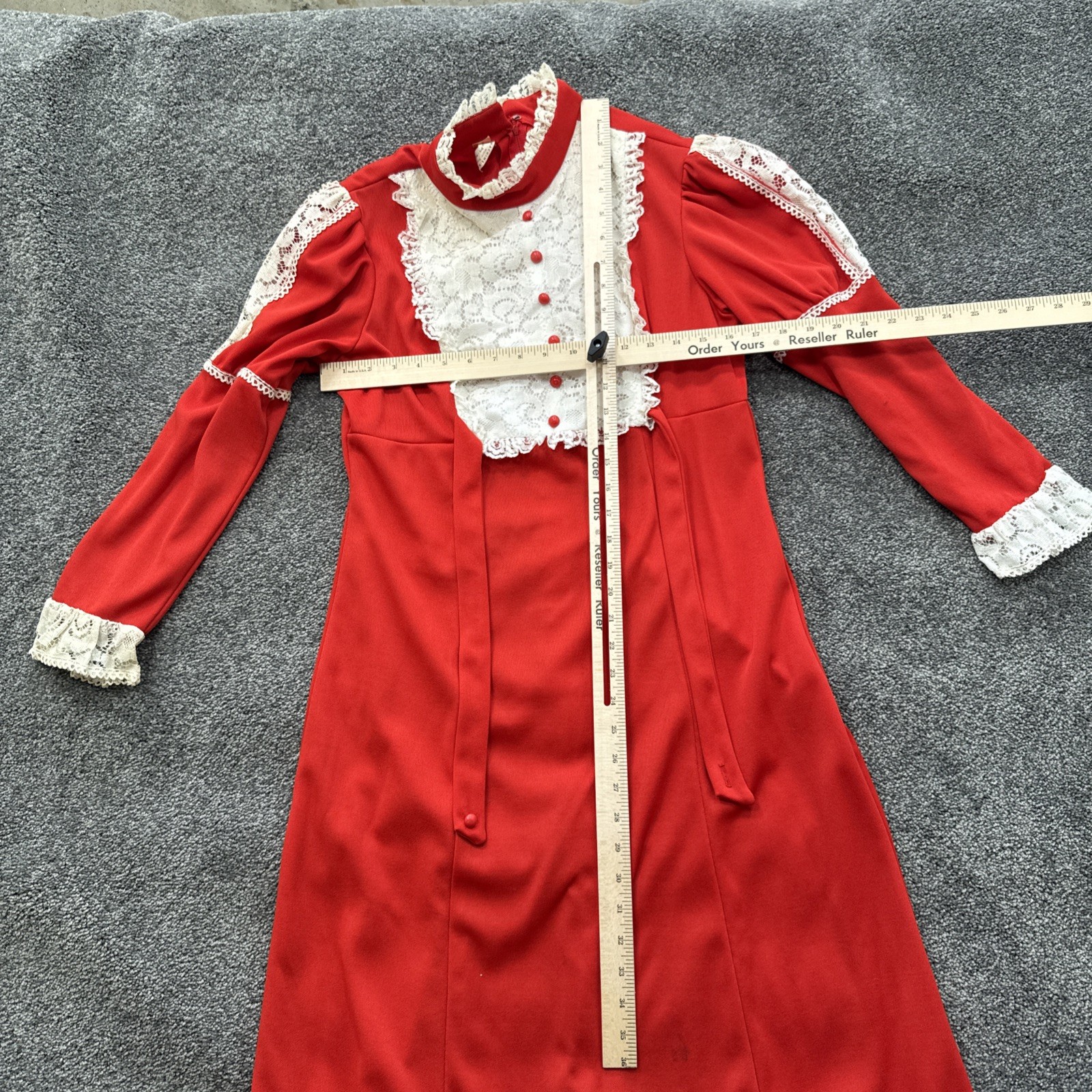 VTG Womens M 60s Dress Victorian Lace Ruffle Trim Prairie Cottage Christmas Red