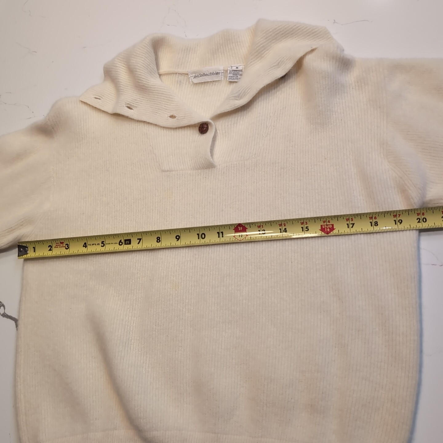 Lambswool Angora Fuzzy Sweater Cream 1/4 Button Large Collar Size Medium Vintage