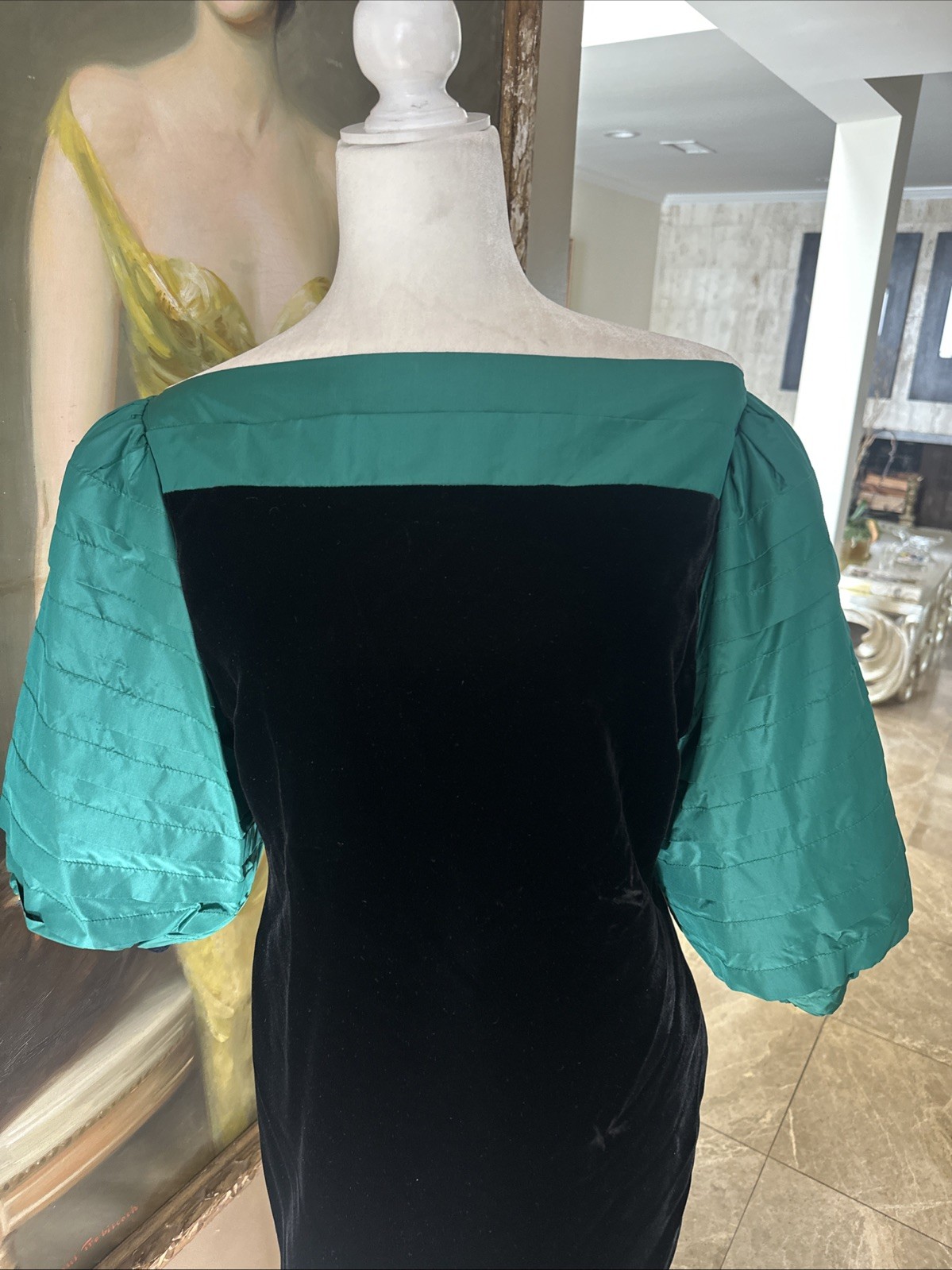 Nina Ricci Haute Boutique 70s Black Velvet & Green Taffeta Cocktail Sheath 42