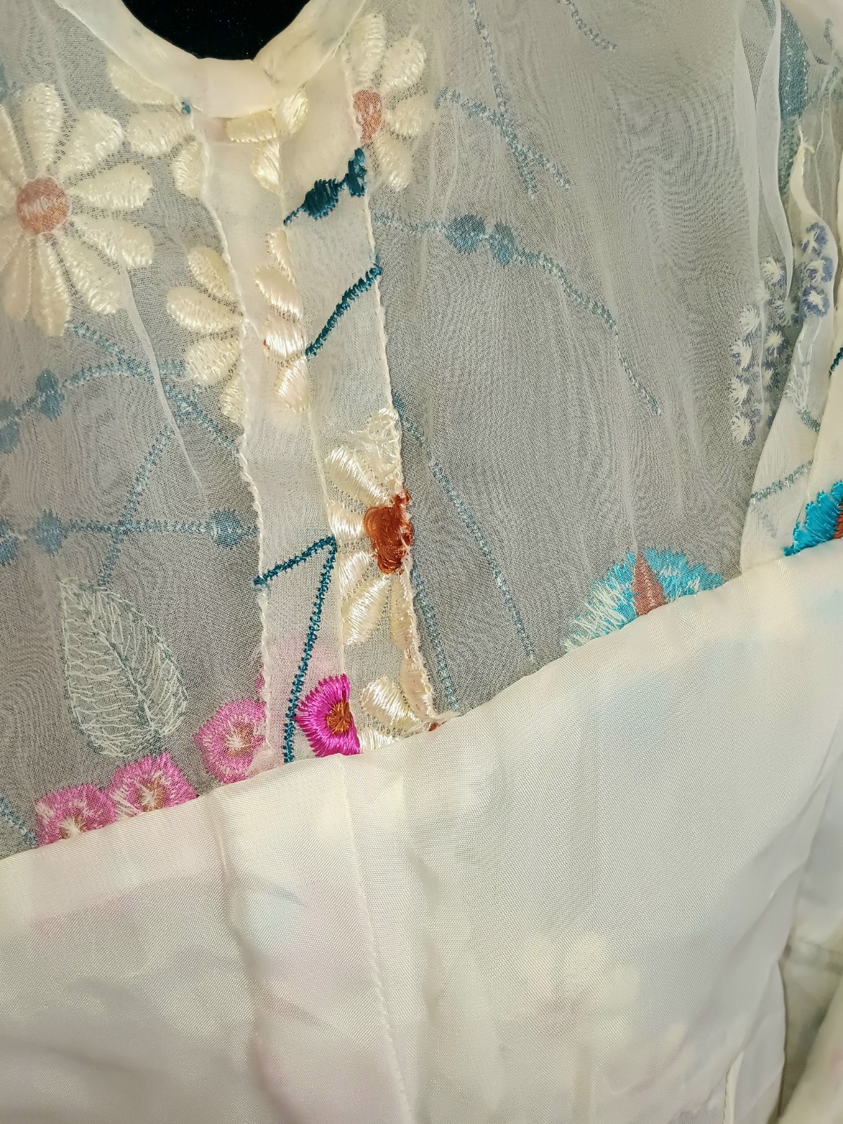 1950s Embroidered Silk Mandarin Dress Organza Floral Exceptional Vintage OOAK