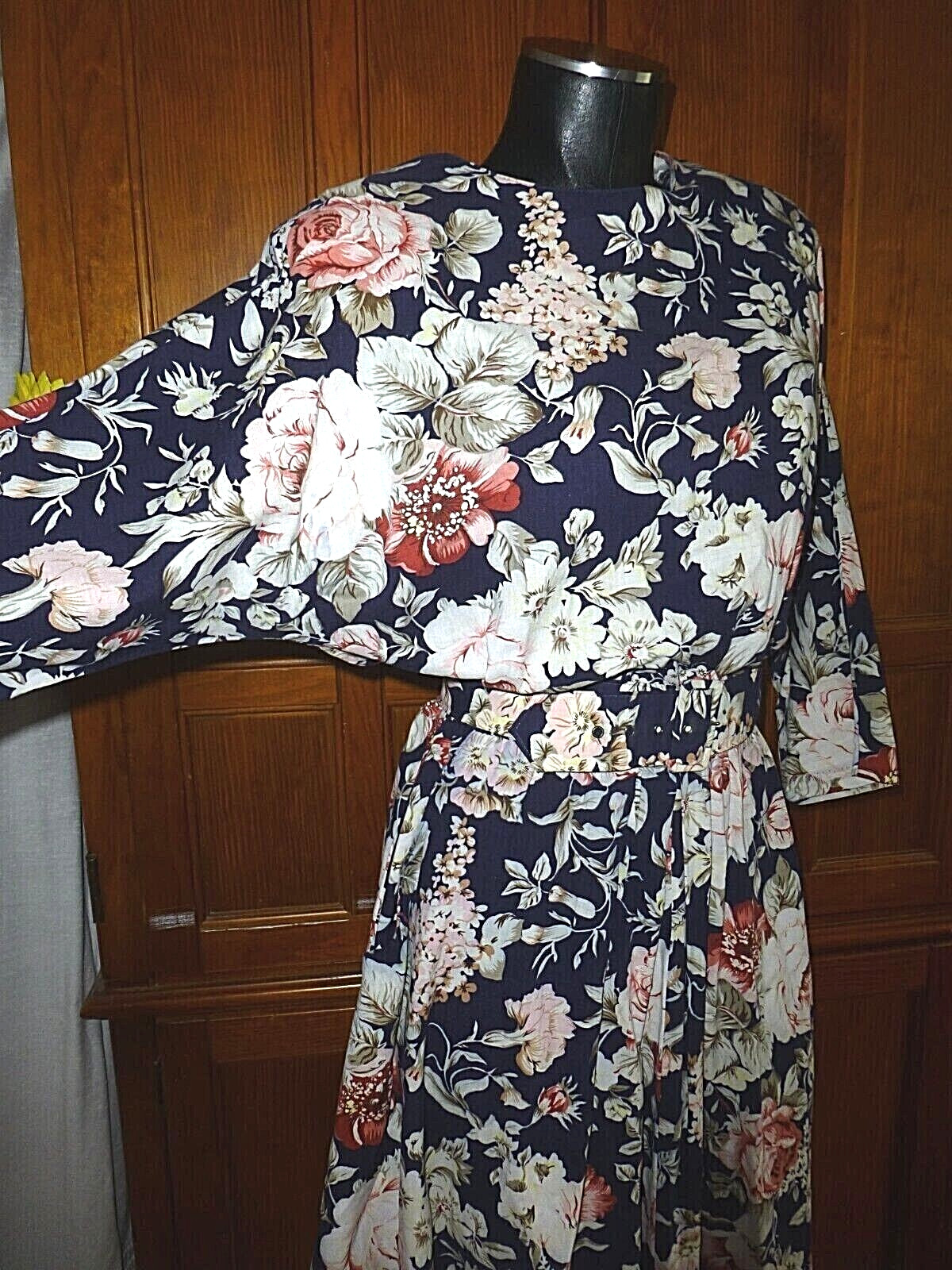 VTG 80s Floral Garden Print Cotton Boho Country Batwing Slv Midi belted DRESS M