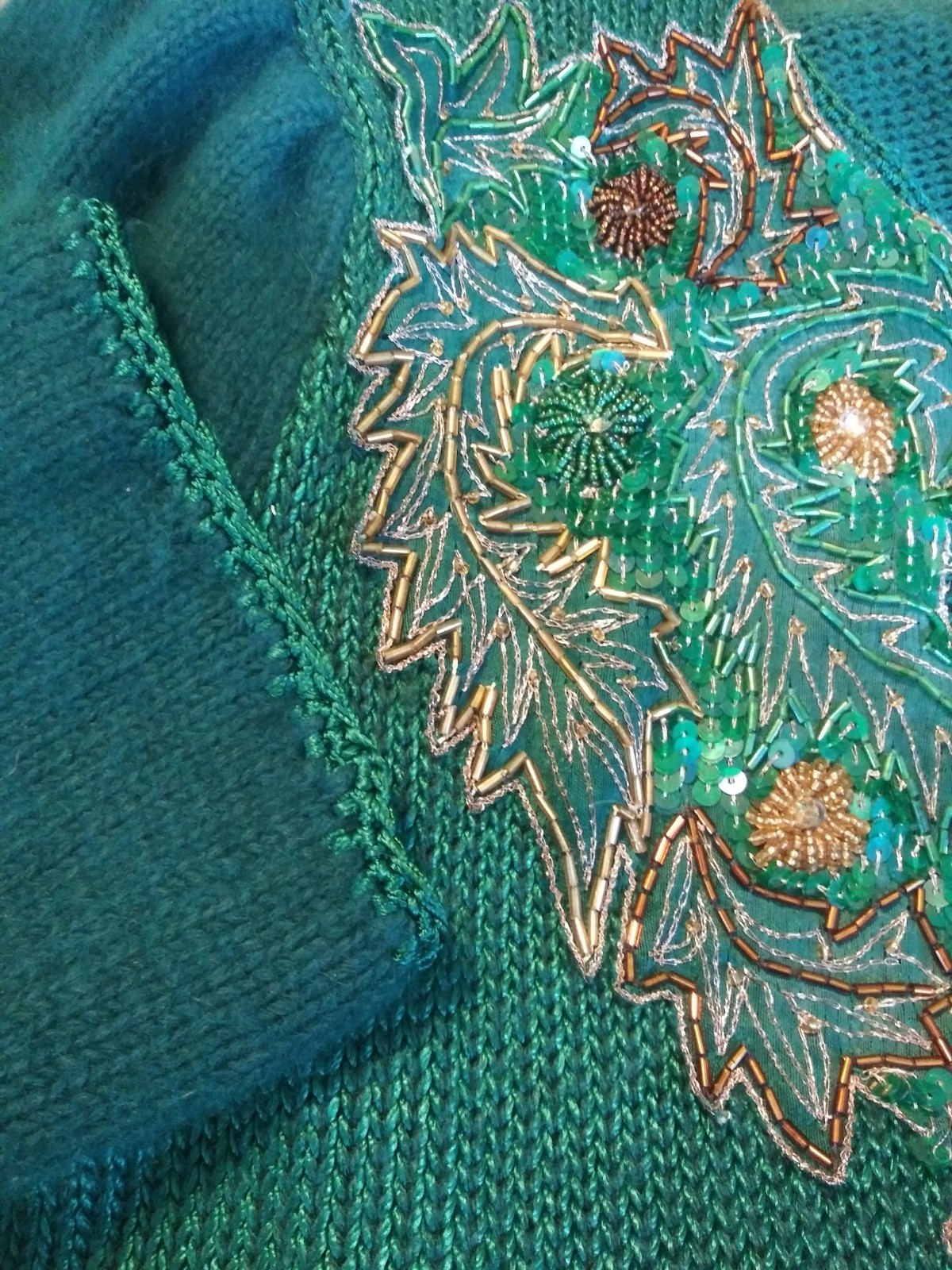 Vtg 80’s Maurada Emerald Green Beaded Pullover Sweater Small