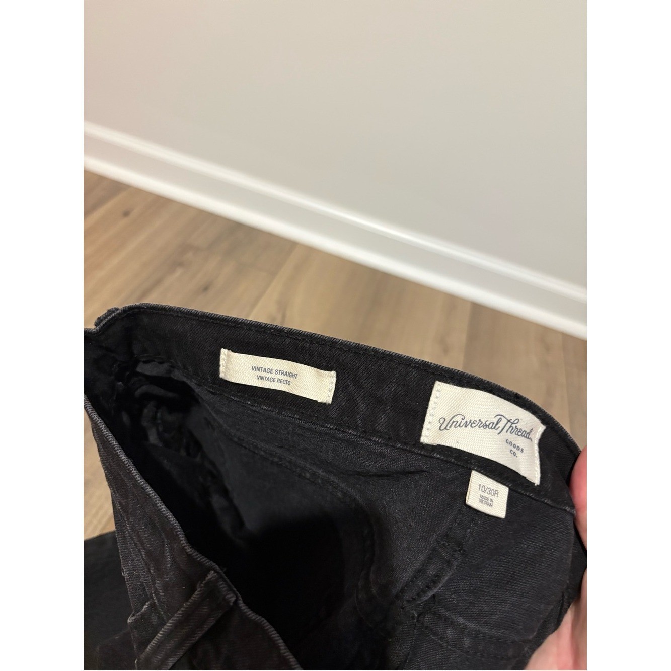 Universal Thread High-Waist vintage straight Cropped Jeans black size 10/30R
