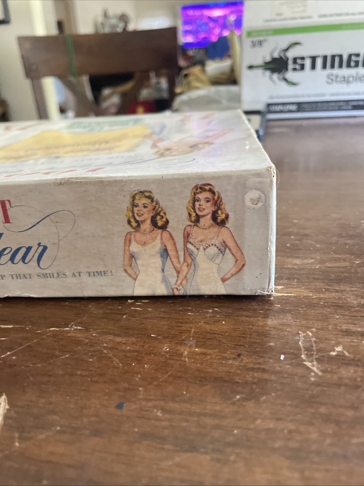 Loomcraft Wear -A- Year Slip Box ( Box Only) No Slip