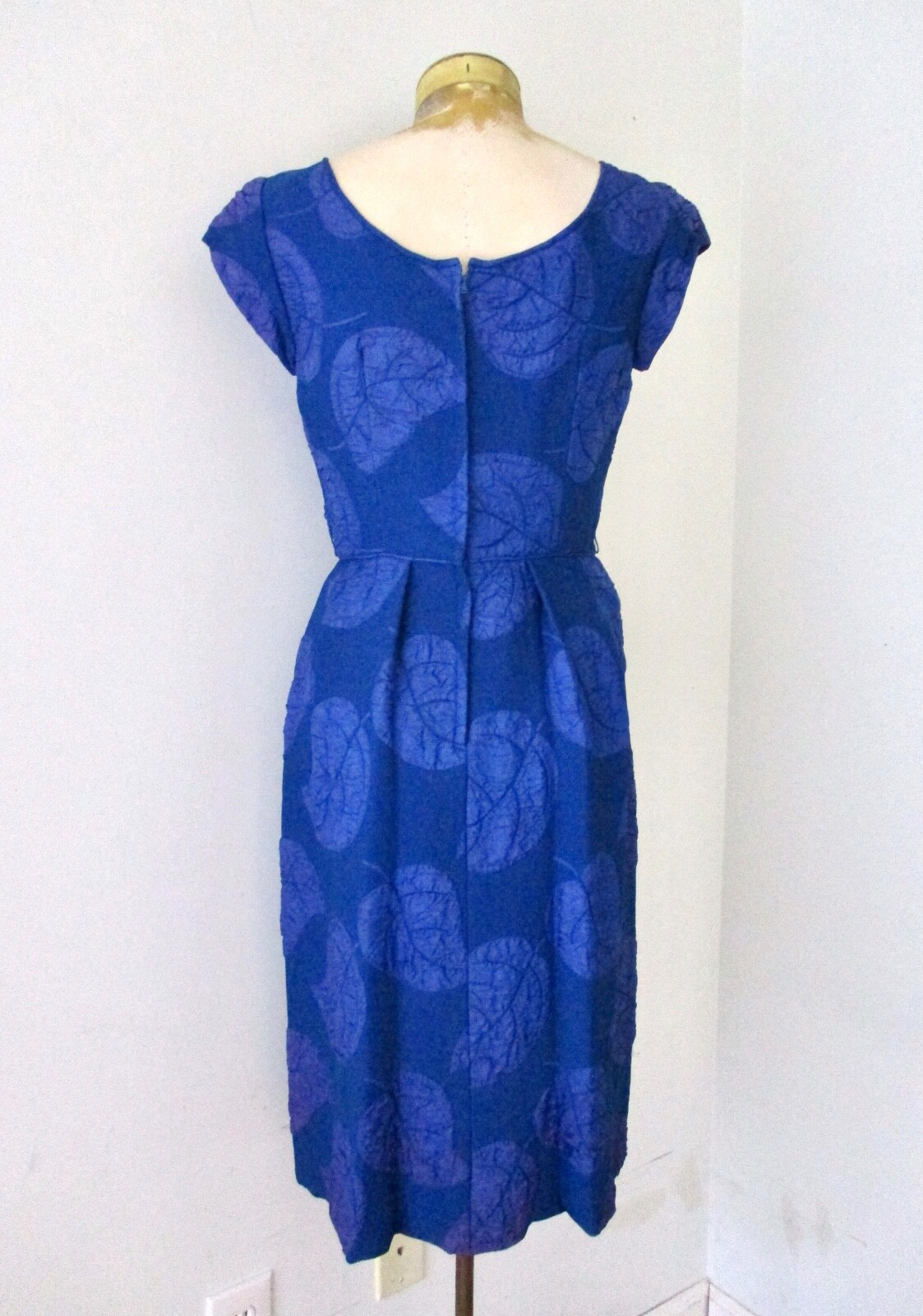 Vtg 50s Rockabilly Cobalt Blue Wiggle Dress Silk Crepe Leaf Flower Applique 13