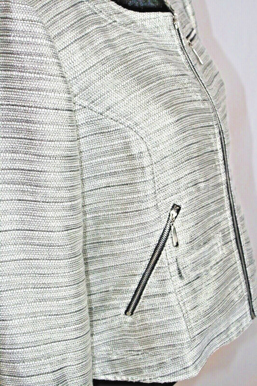 Lavand Vintage women XL jacket grey w/ metallic silver/gold threads throughout.