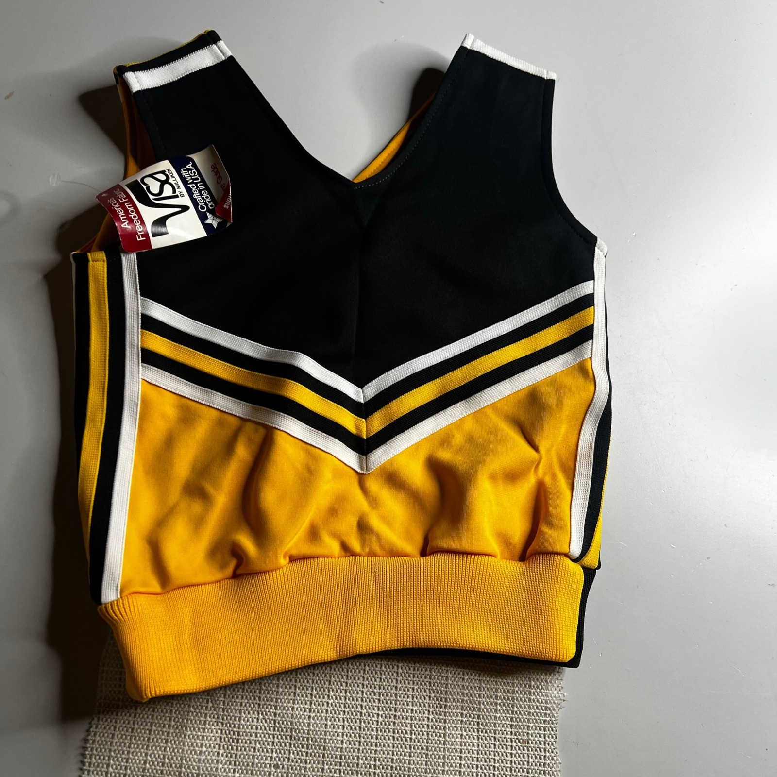 Vintage Varsity Spirit Fashions Dragons Cheer Shell Top Yellow Black Medium NWT