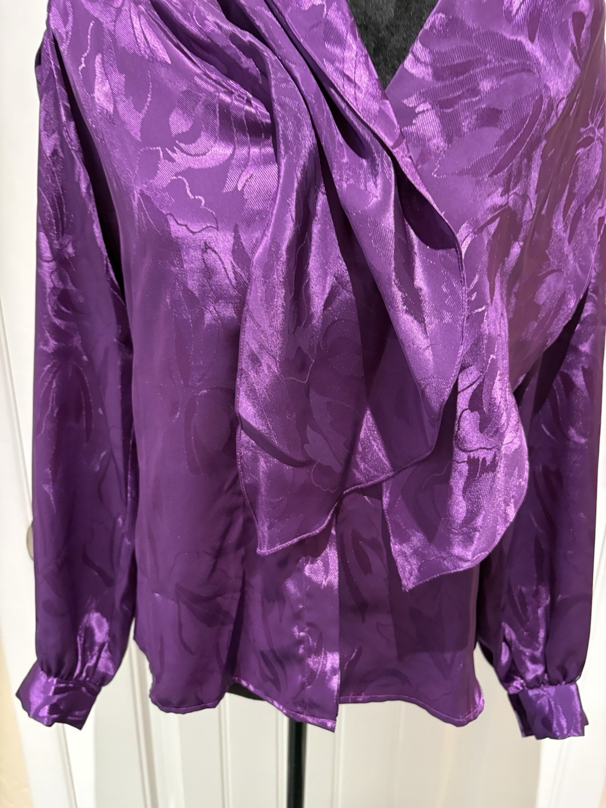 Vintage Alexandria Purple Satin Floral Jacquard Mock Neck Puff Sleeve Blouse 10