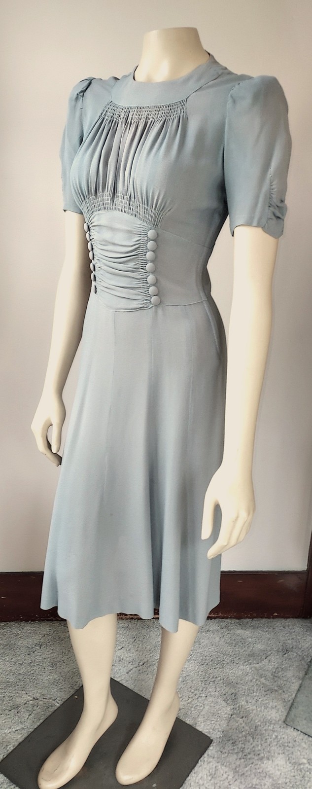 VTG Early 40s Classic True Vintage Dove Gray 2 pc Rayon Dress and Bolero Set. Sm