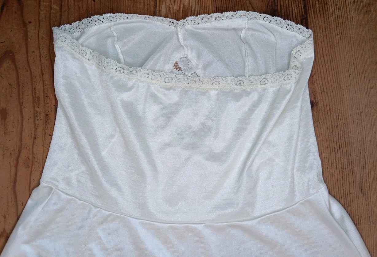 Vtg Sears The Doesnt Slip Womens 36 Cream Strapless Maxi Dress Antron Anti Cling