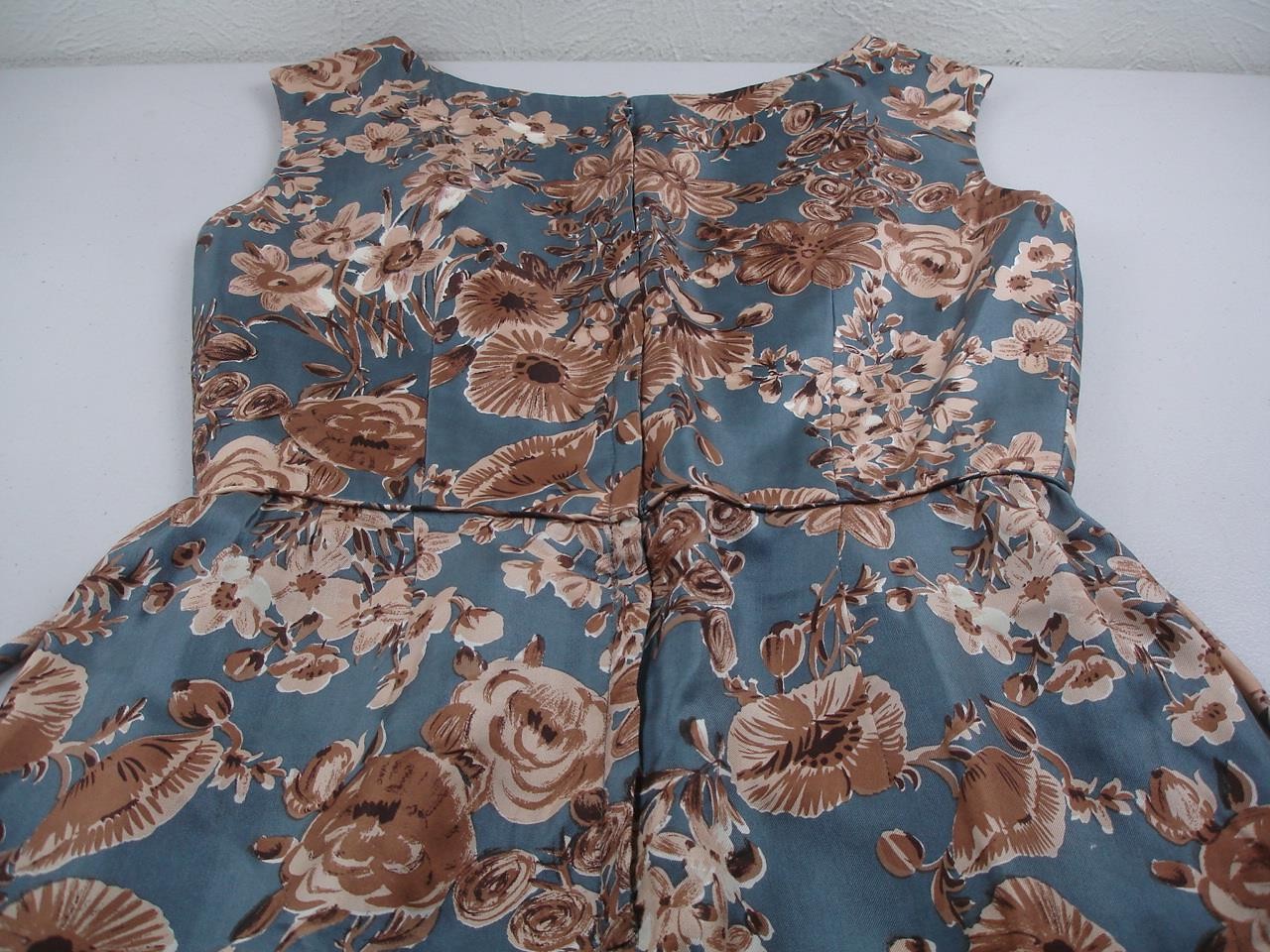 Women’s S M Vtg 1960’s Edward Abbott 100% Silk Cocktail Dress Sleeveless Belted