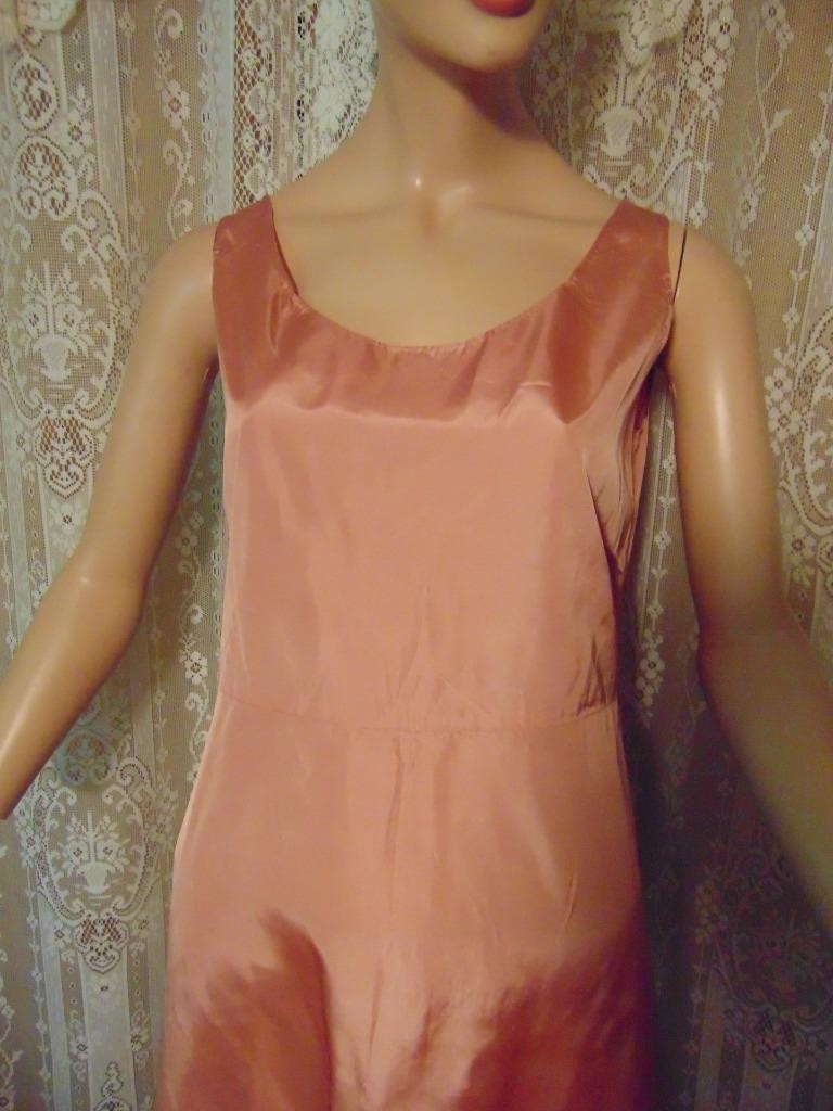 VTG 30s Peach Alencon Lace Puff Sleeve Dress & Matching Taffeta Slip 32W