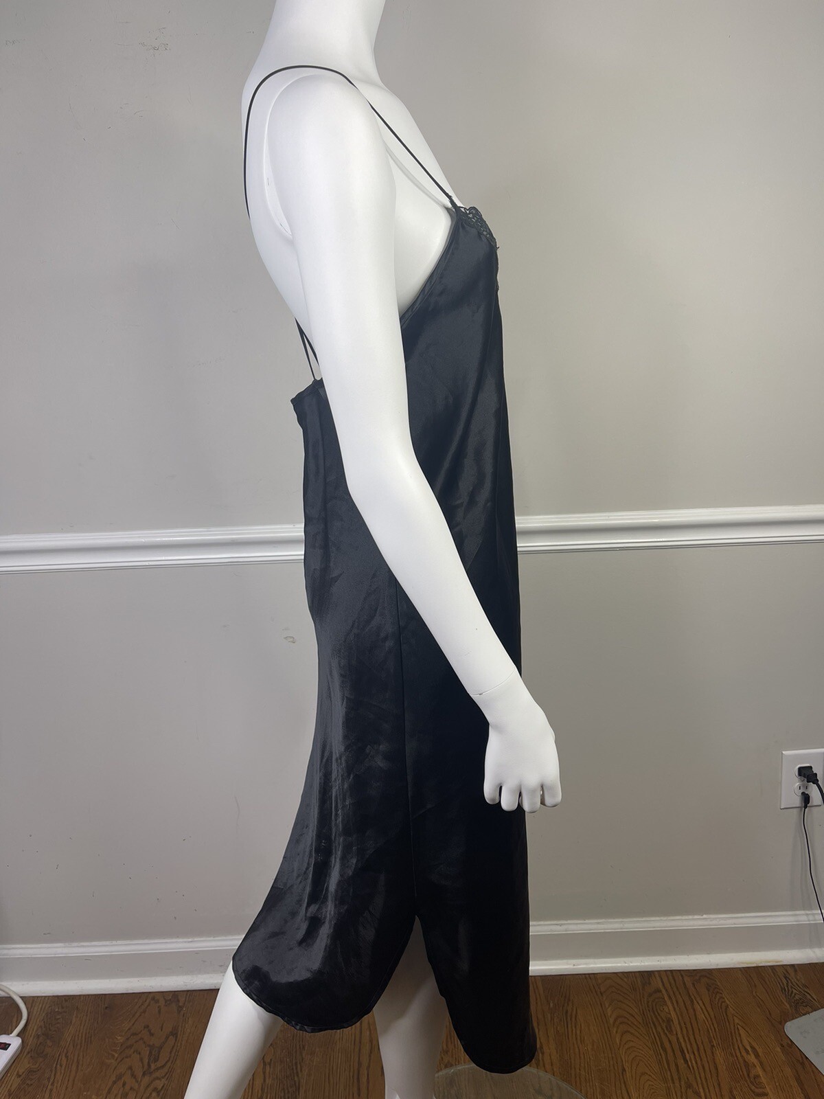 Vintage Partners by Mervyns Black Satin Nightgown Sleepwear M Sexy Lace Lingerie