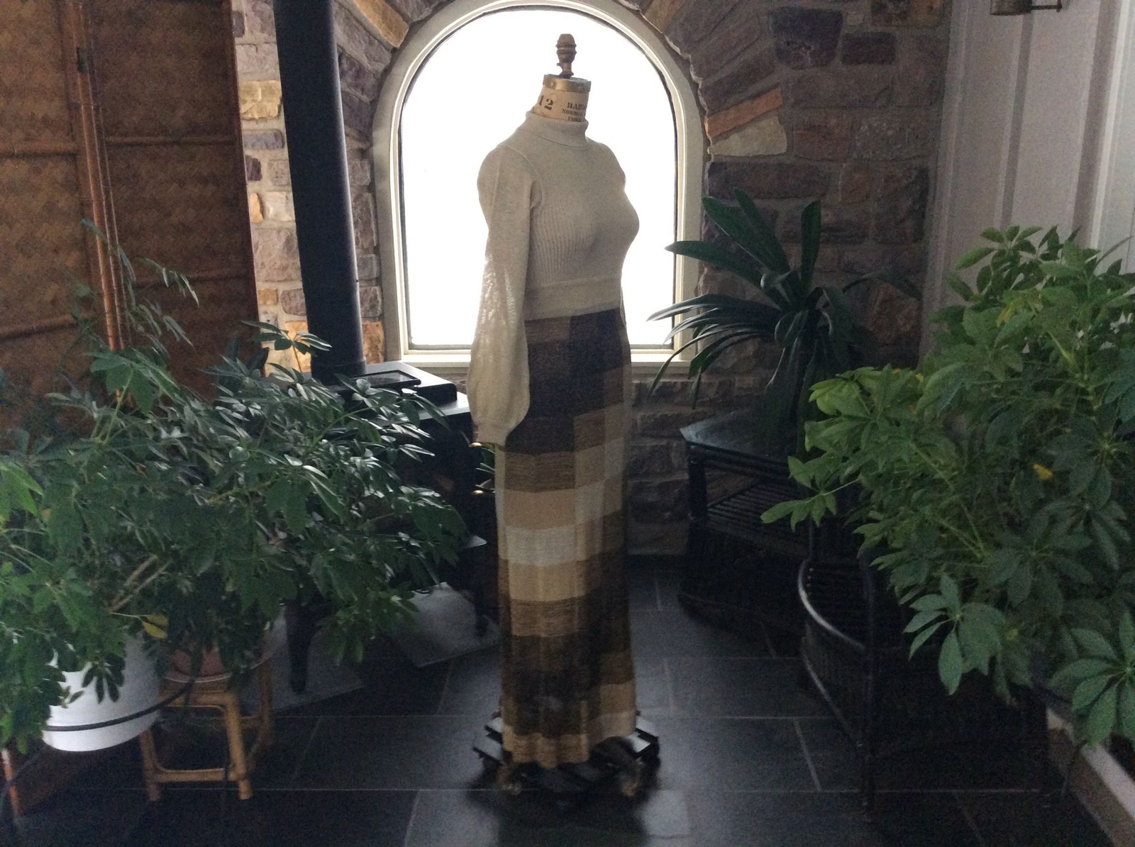 Vintage 1970s Wenjilli Metallic Lurex Knit Gold Black Formal Maxi Dress