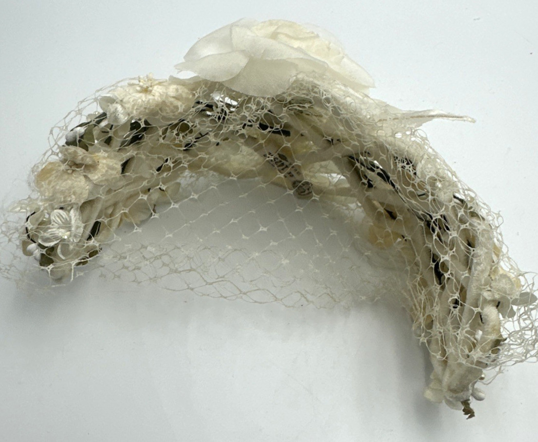 Vintage 1960s Union Made Bridal Headpiece White Rose Velvet Posies Netting