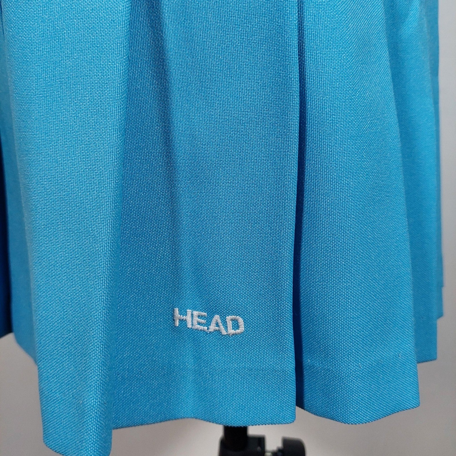 Vintage Head Sportswear Blue Pleated Tennis Skirt Made in USA Size 8 Turquoise