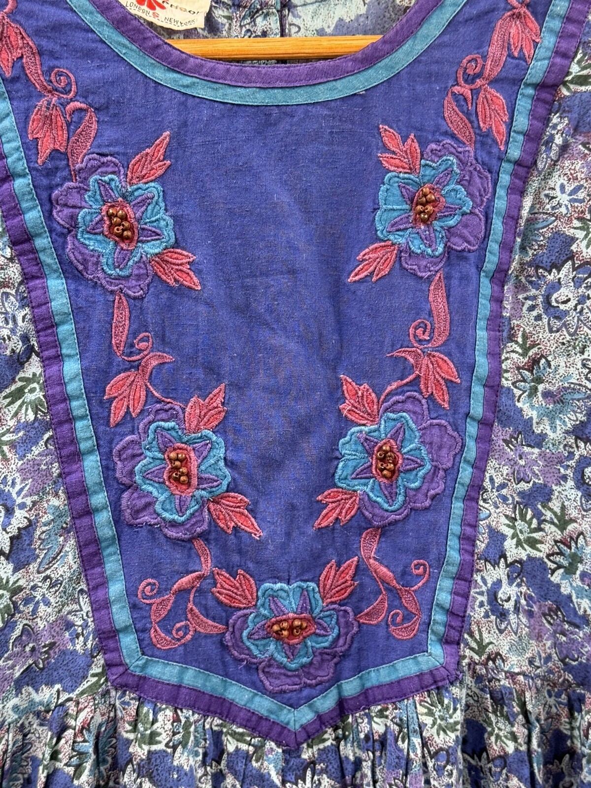 Rare Vintage phool Indian Cotton Dress Beaded Embroidery